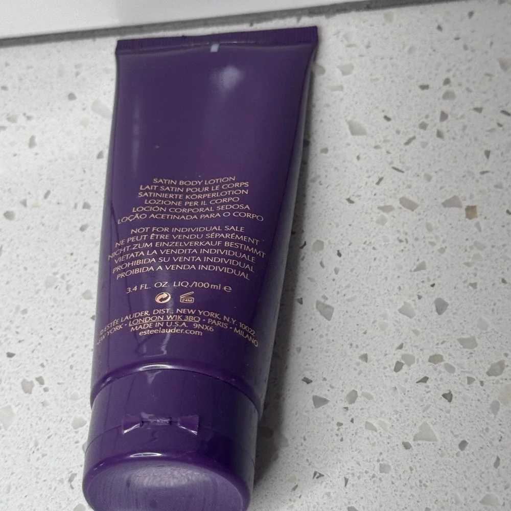 Estee Lauder Sensuous Satin Body Lotion 3.4oz 100ml Purple Squeeze Tube New